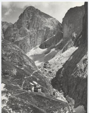Dolomiti Catinaccio Rifugio Bergamo