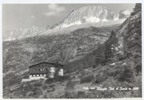 Val di Fumo Rifugio m. 2000