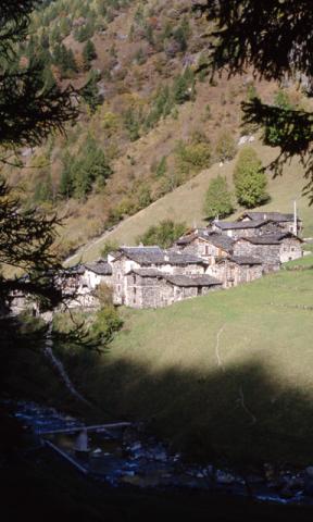 Pagliari: la memoria nella pietra