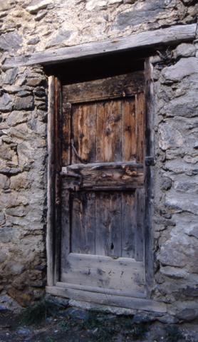 Pagliari: la memoria nella pietra