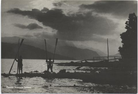 Placido tramonto lontano