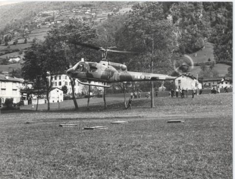 Elicottero in montagna