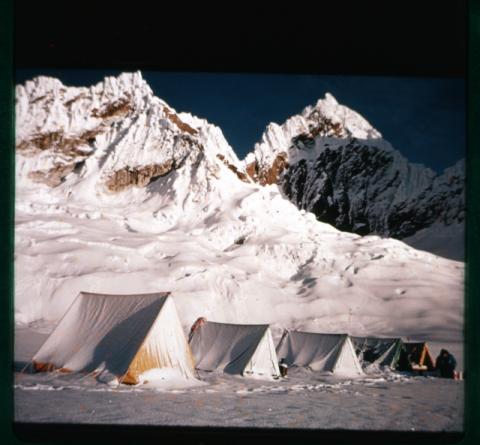 PUKAJIRKA - Spedizione CAI BG 1960