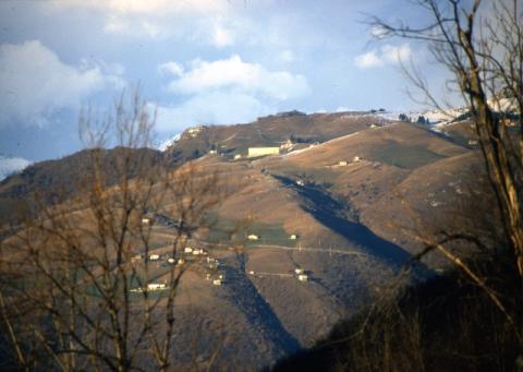 Vista sulle Orobie da santuario d'Altino