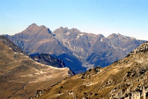 Salita al Cantiglio ed al Cancervo