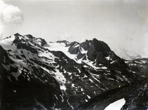 RECASTELLO. TRE CONFINI E COSTONE