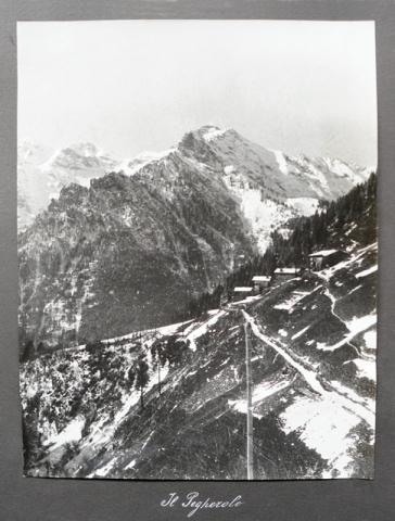 Album Fotografico Nr. 2 - anni 1920/29