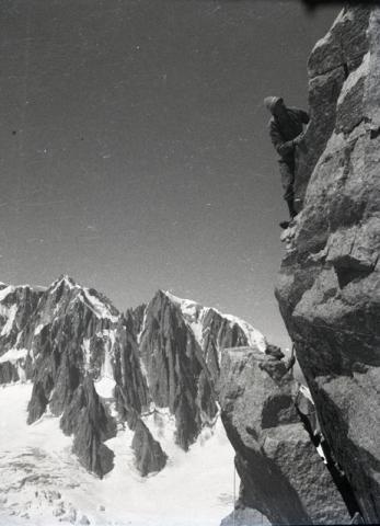 Monte Bianco e Aiguille Pilleret (1946)