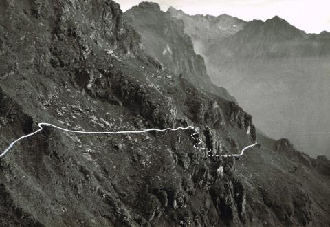 Sentiero basso Coca - Brunone (sent. 330)