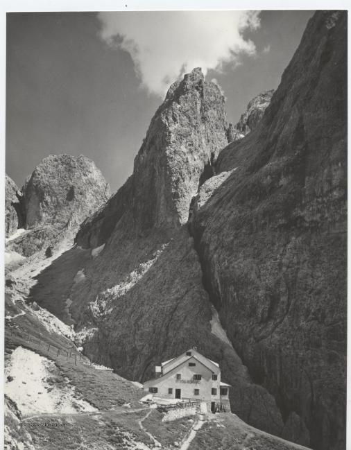 Dolomiti Catinaccio Rifugio Bergamo