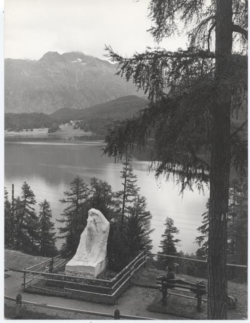 Saint Moritz Monumento Segantini