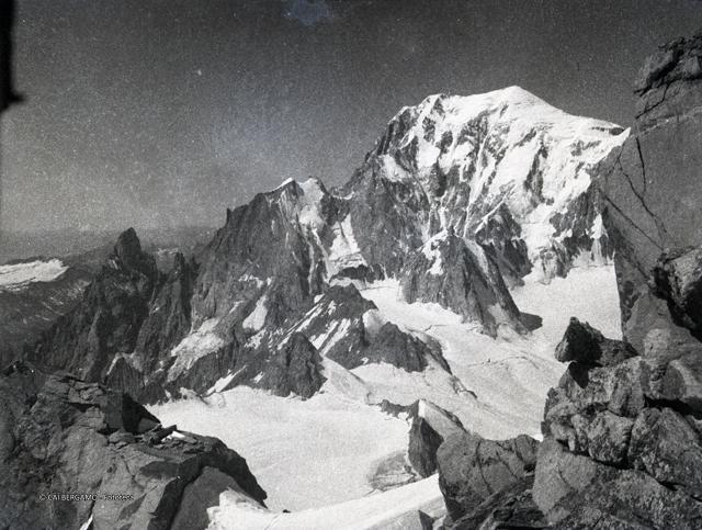 Monte Bianco e Aiguille Pilleret (1946)