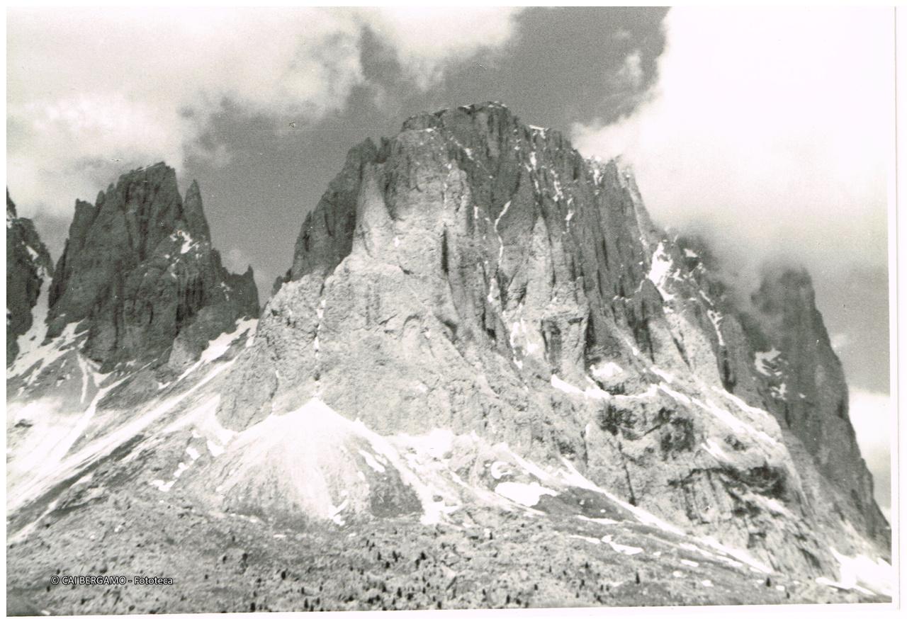 Cinque Dita e Sassolungo dal Passo Sella