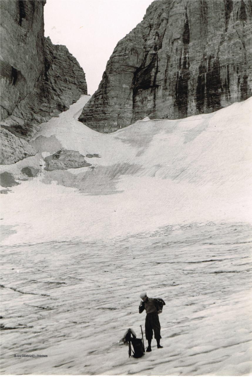 La Bocca d'Ambiez dalla Vedretta dei Camosci  