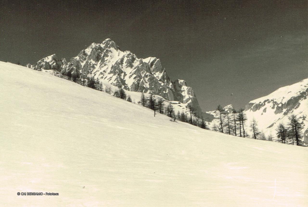 "Pizzo Camino dalle pendici di Monte Arano"