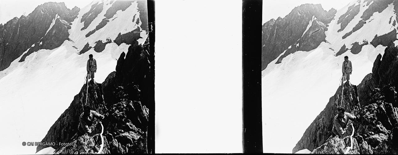 Alpinisti in cordata 