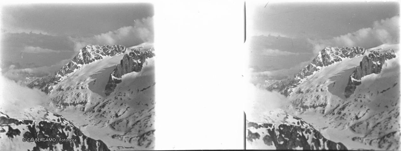 Vista su Sasso delle Undici e Piz Serauta