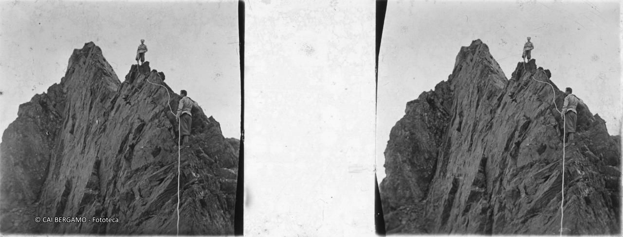 In cordata verso la cima