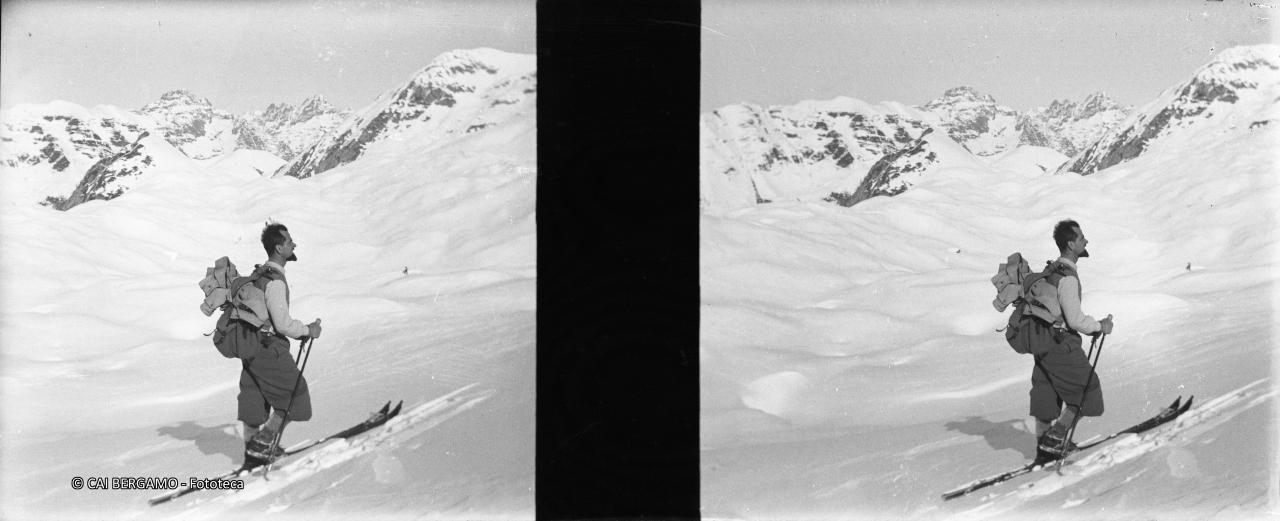 Da sinistra Vigna Soliva, Pizzo Redorta e Pizzo Coca ed in basso baita alta di Fontana Mora