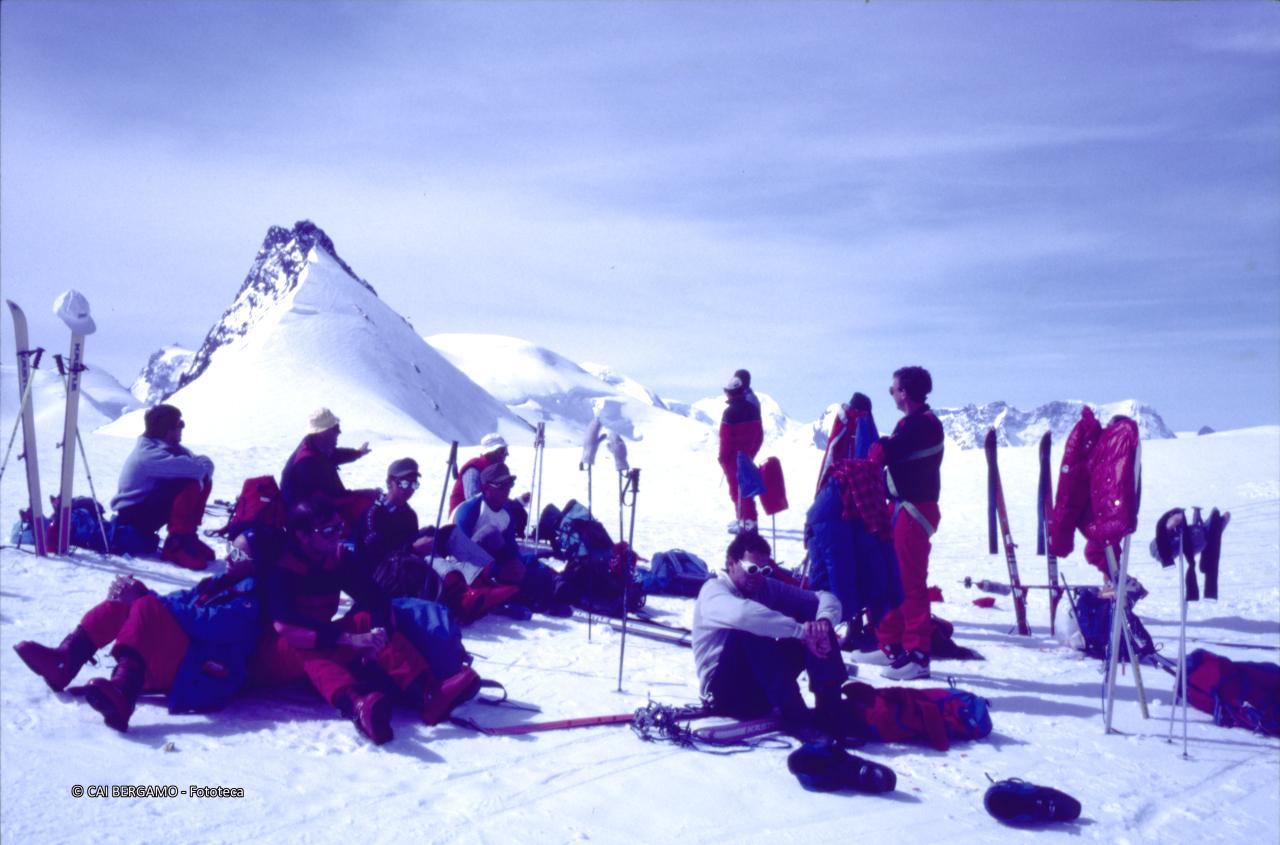 Sosta meritata a lato del Rimpfischhorn