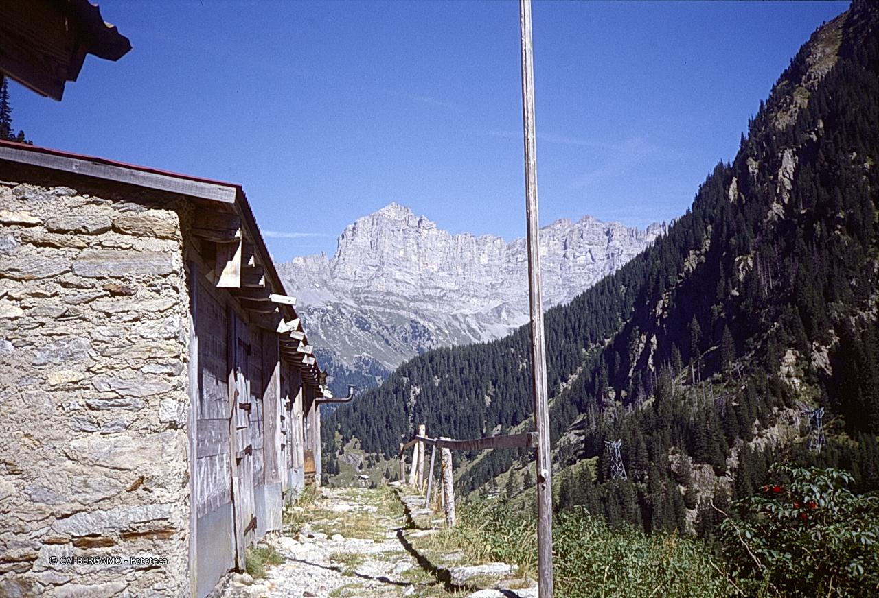 Malga e vista su Tallistock