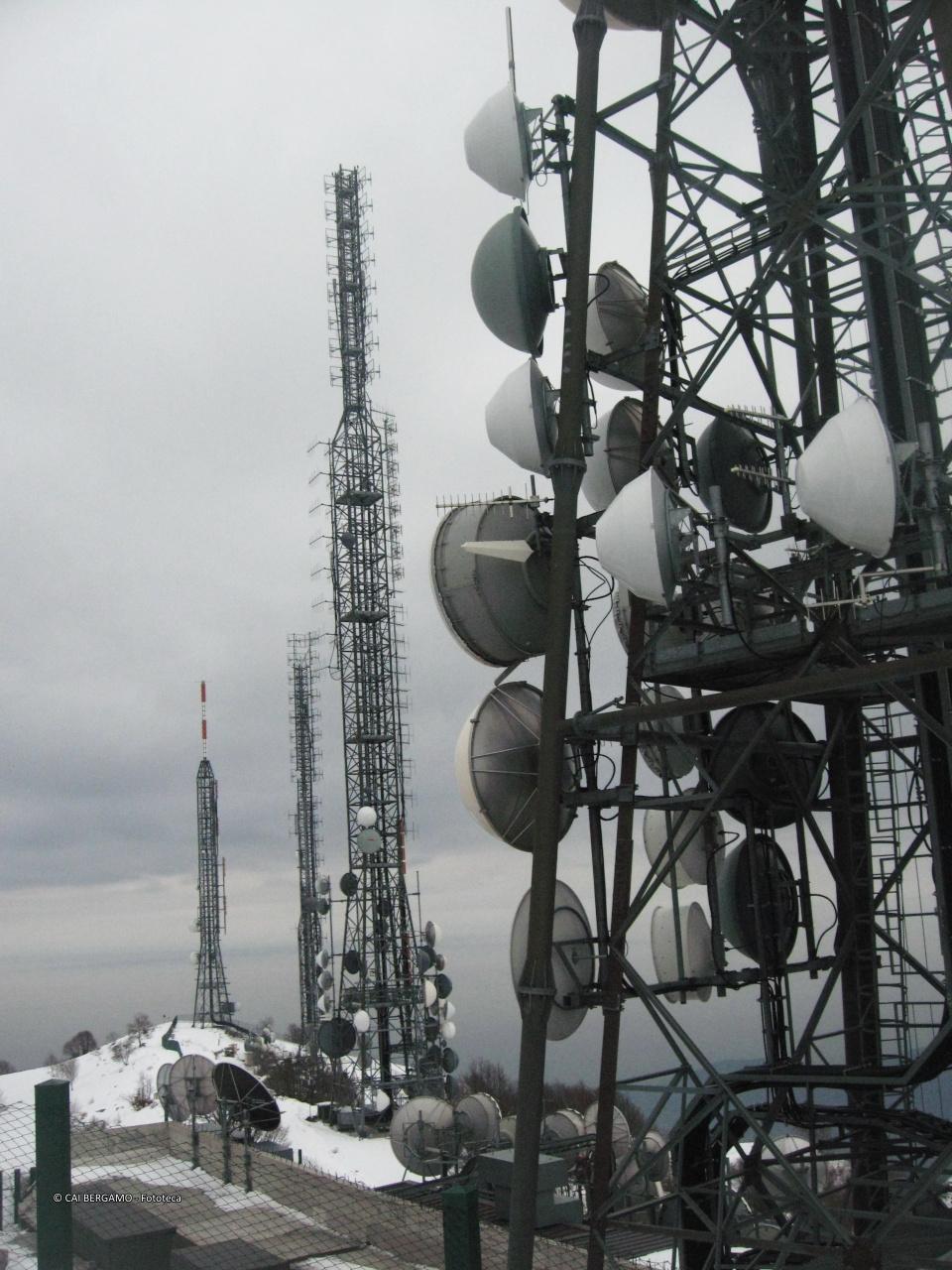 Bosco tecnologico - segnalato in "Così NO!!!"