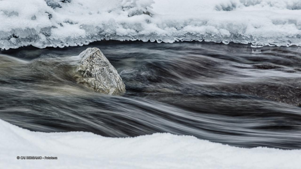 Ruscello invernale - 1° classificato in "L'acqua in tutte le sue forme e ciò che riflette"