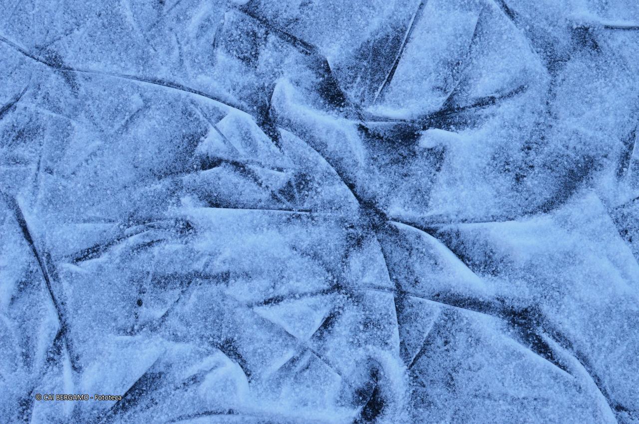 "Gelo" - segnalato in "L'acqua in tutte le sue forme"