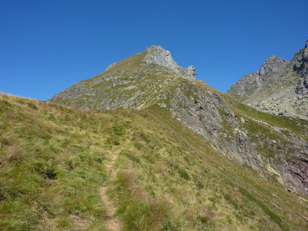 Alla sella di Cima Fontane. Il 101 entra in val d'Inferno: lassù la Sfinge ci sorveglia (20/08/2012)