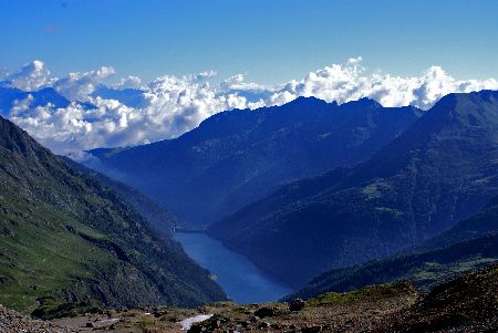 Itinerario naturalistico Antonio Curò - Il Lago di Belviso fotografato dall'omonimo passo