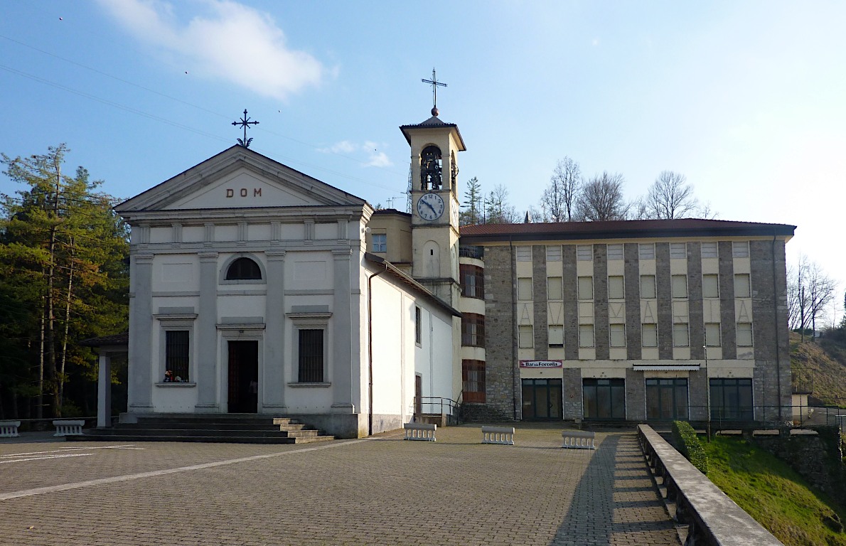 Capolinea del sent. 510: il Santuario della Madonna della Forcella.