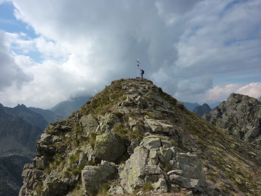 (EXTRA, 25', EF): dal rifugio alla Cima di Piazzotti occ.le (Cima di val Pianella) (05/09/2010)