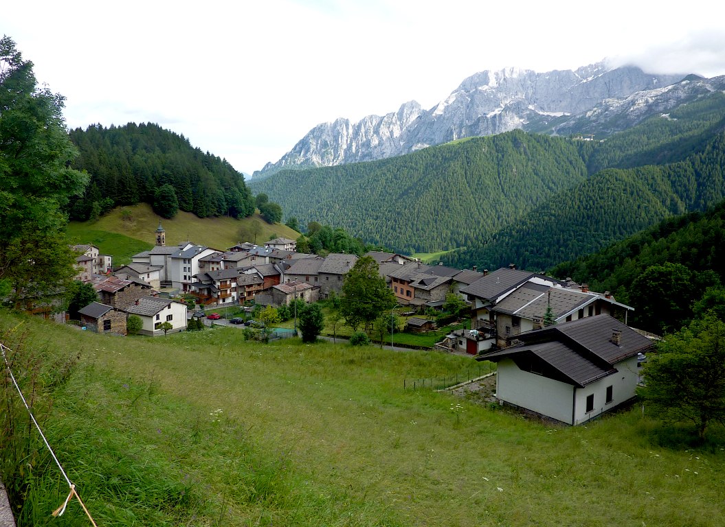 Giungendo a Nona col 408 all'inizio dell'estate, sul tardi.