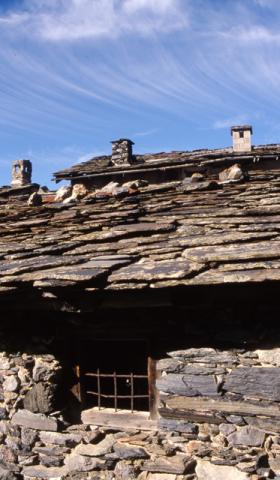 Pagliari: la memoria nella pietra