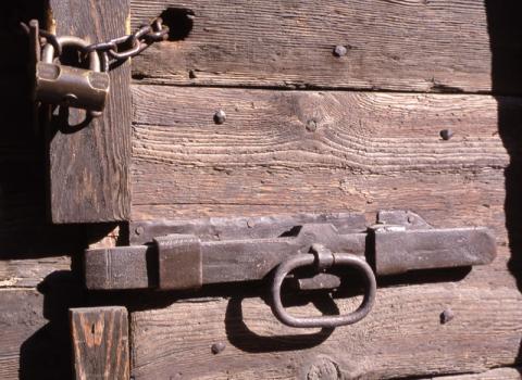 Pagliari: la memoria nella pietra