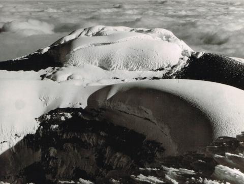 COTOPAXI (MT. 5.872)