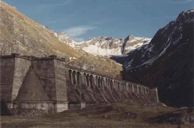 Gleno (diga del …)