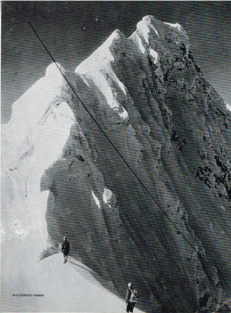 La cresta sud del nevado