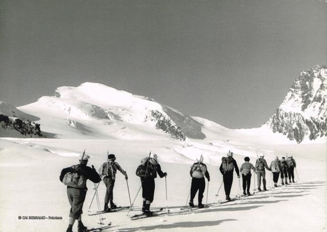 SKITOUR STRAHLHORN BRITANNIA