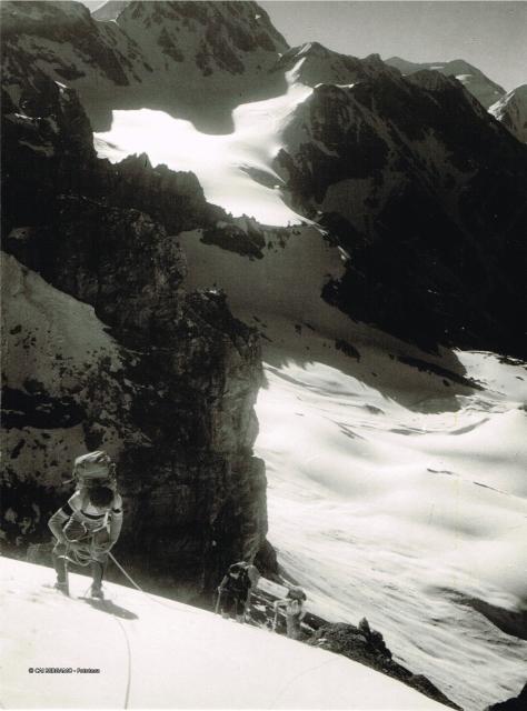 Salendo al passo dei volontari