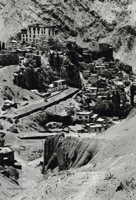 Mostra Himalaya 2000 di Giancelso Agazzi