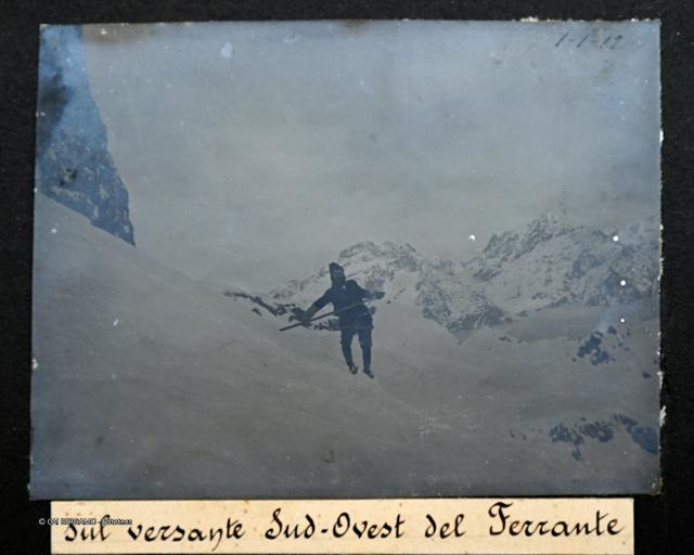 Album Fotografico Nr. 2 - anni 1920/29