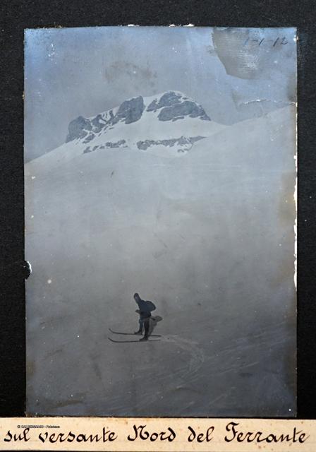 Album Fotografico Nr. 2 - anni 1920/29