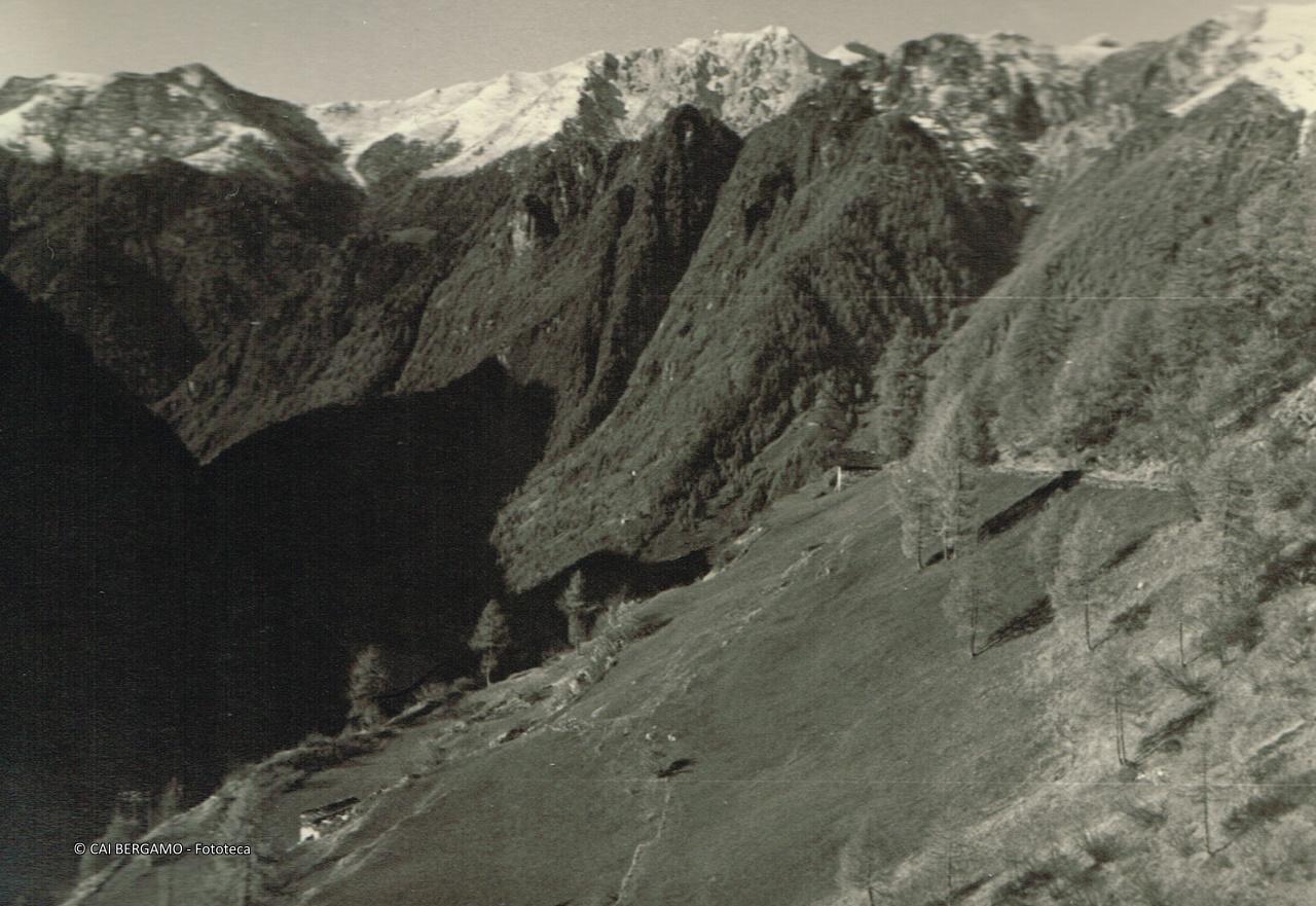 "Dalla Val Sambuzza verso Ovest"