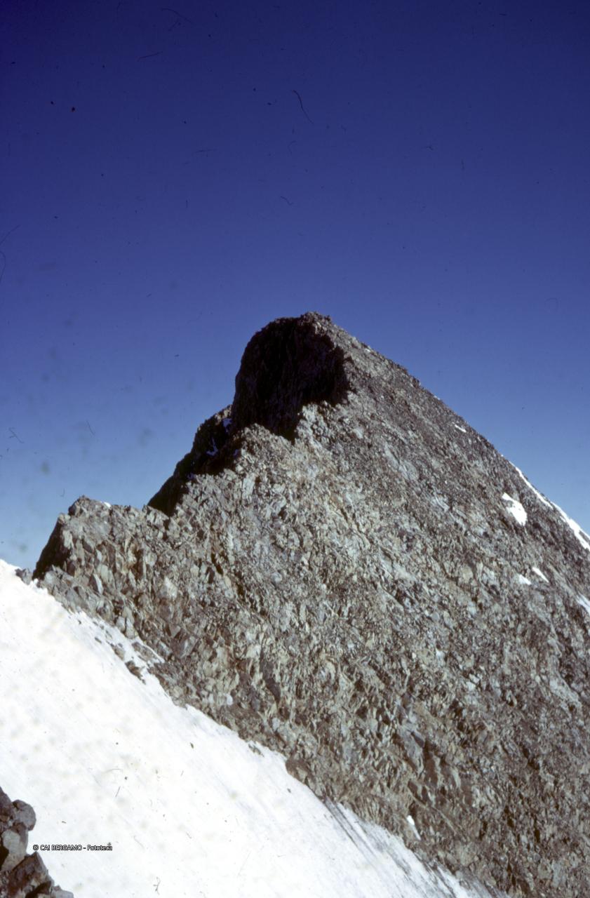 In prossimità della cima del Bernina dalla cima italiana